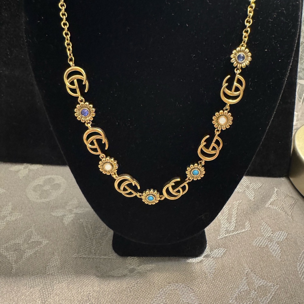 Gucci Marmont GG Gold Necklace with Blue and White Accents - Picture 2 of 5
